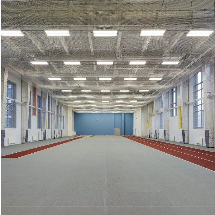 Gymnase éclairé par des highbays LED OLYMP2